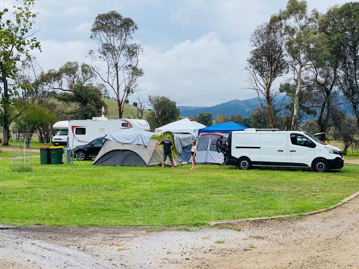 Corryong Caravan Park Formally Mt Mittamatite Caravan Park Exterior foto